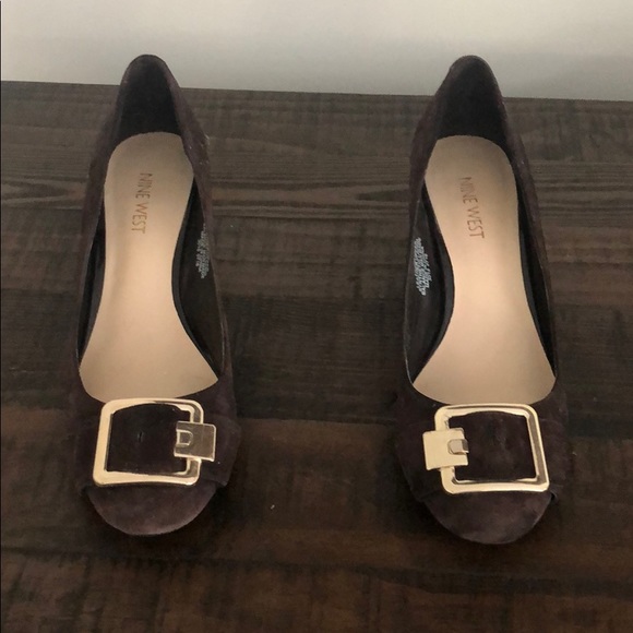 Brown Suede block Heels - Picture 1 of 5